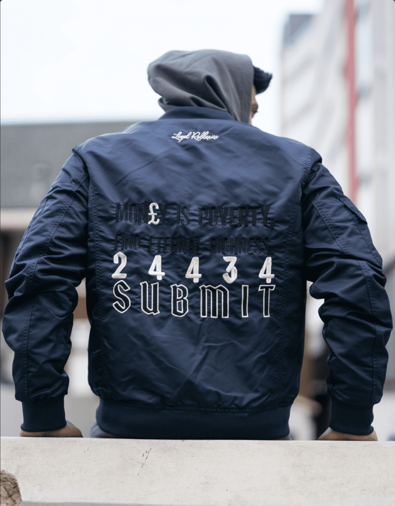 SUBMIT JACKET